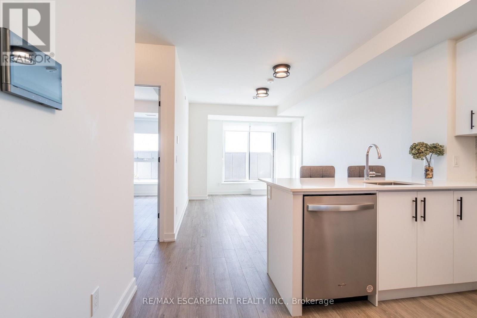 906 - 345 Wheat Boom Drive, Oakville, Ontario  L6H 7X4 - Photo 18 - W13214940