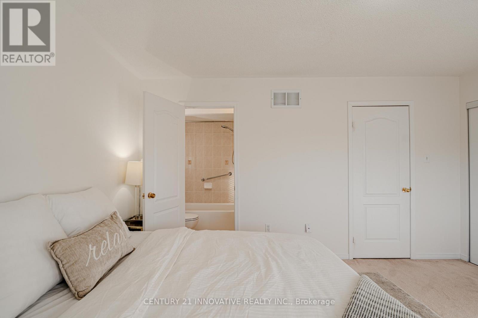 5648 Volpe Avenue, Mississauga, Ontario  L5V 3A6 - Photo 27 - W13214942
