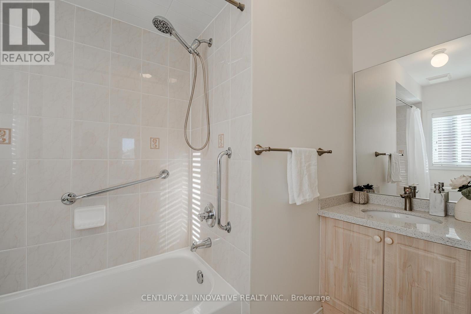 5648 Volpe Avenue, Mississauga, Ontario  L5V 3A6 - Photo 29 - W13214942