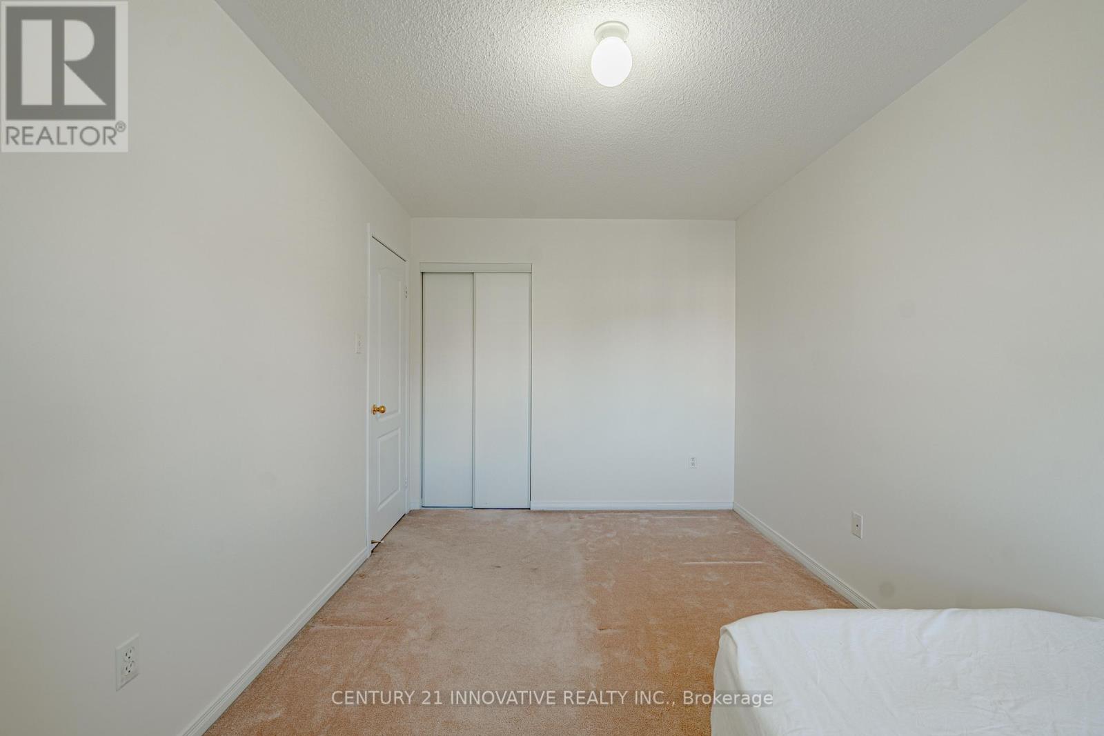 5648 Volpe Avenue, Mississauga, Ontario  L5V 3A6 - Photo 33 - W13214942
