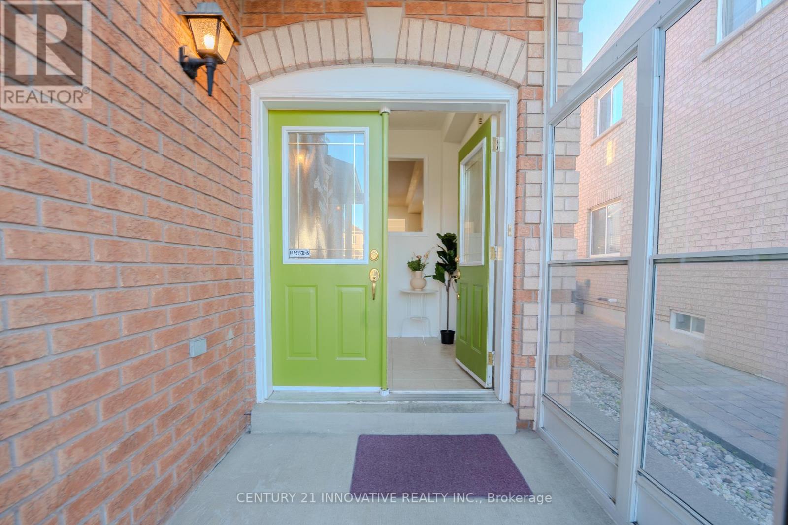 5648 Volpe Avenue, Mississauga, Ontario  L5V 3A6 - Photo 7 - W13214942