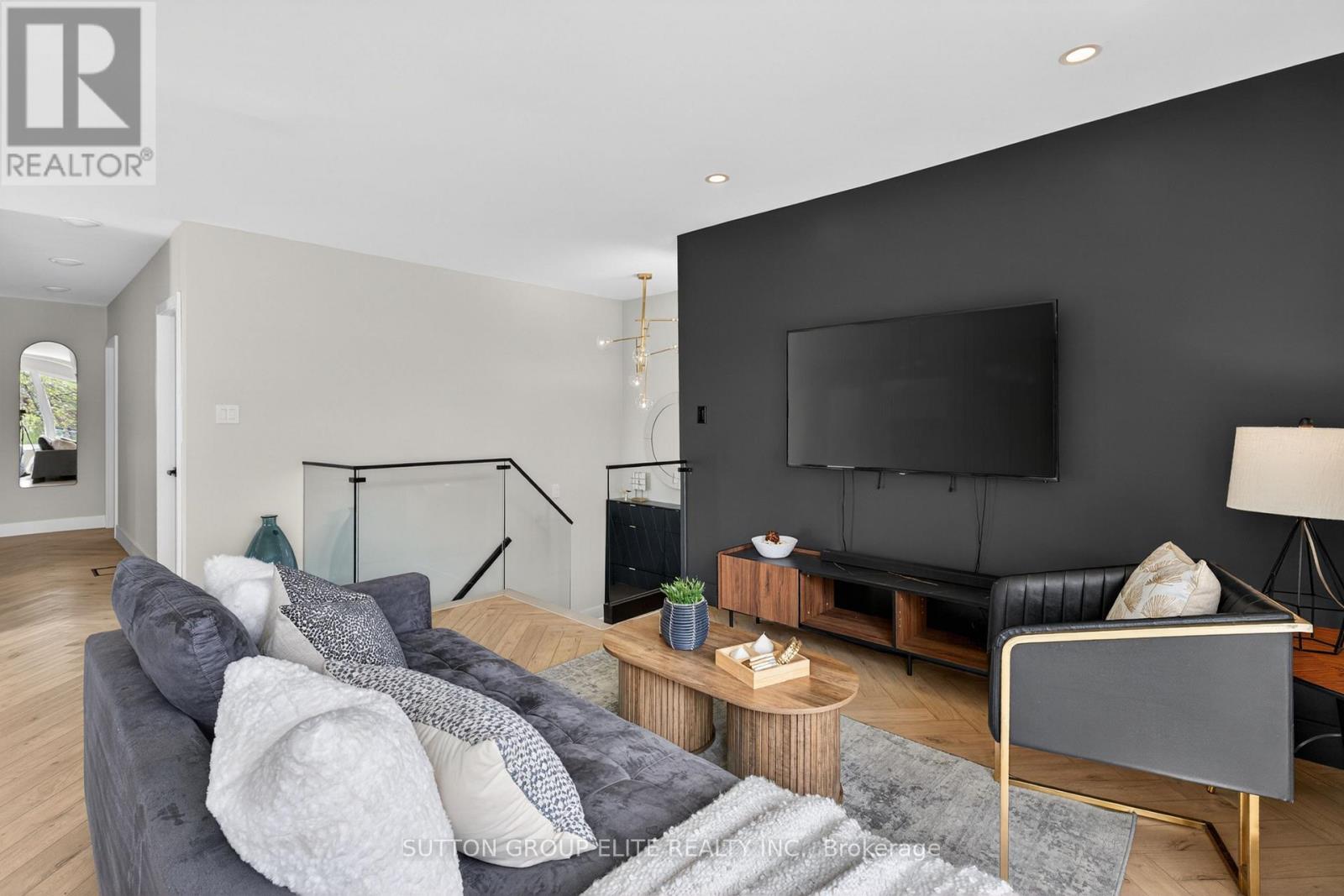 19 Hardwick Court, Toronto, Ontario  M9C 4G5 - Photo 14 - W13214978