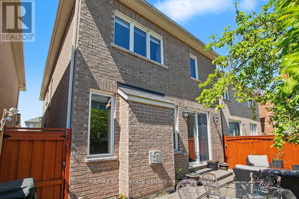 291 Cedar Hedge Road, Milton, Ontario  L9T 8Y4 - Photo 43 - W13215008