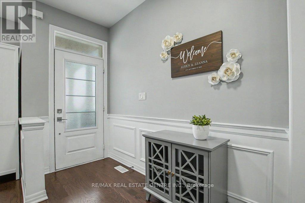 291 Cedar Hedge Road, Milton, Ontario  L9T 8Y4 - Photo 6 - W13215008