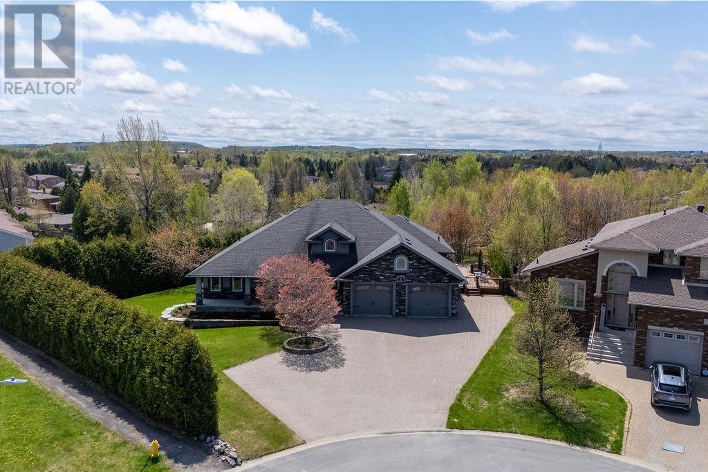3 Landreville Drive, Sudbury, Ontario  P3A 0A1 - Photo 4 - 2128160