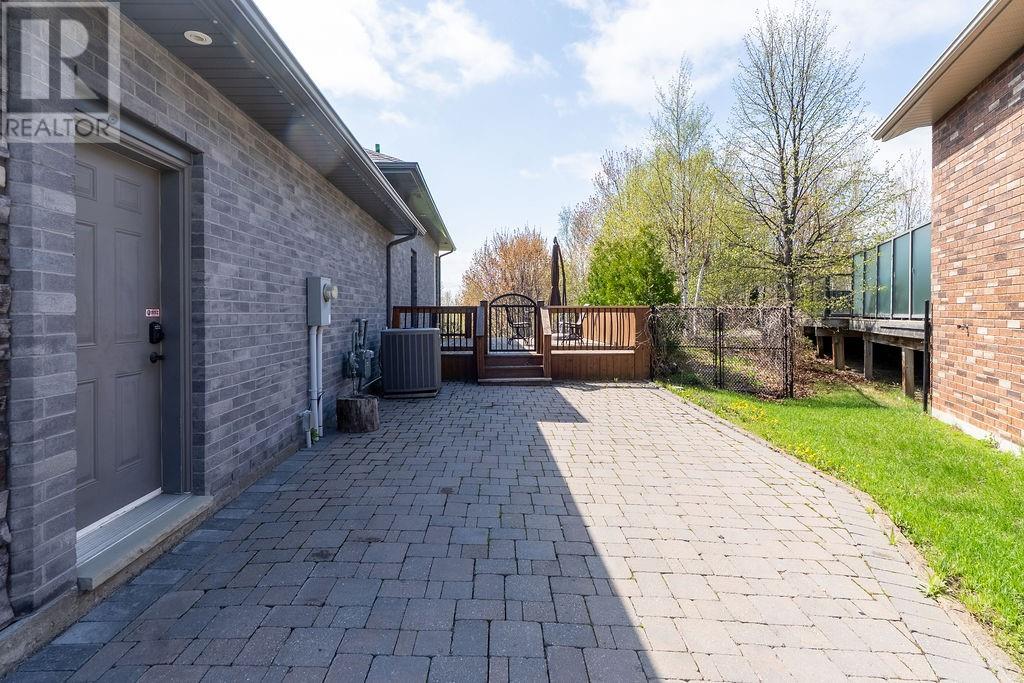 3 Landreville Drive, Sudbury, Ontario  P3A 0A1 - Photo 53 - 2128160