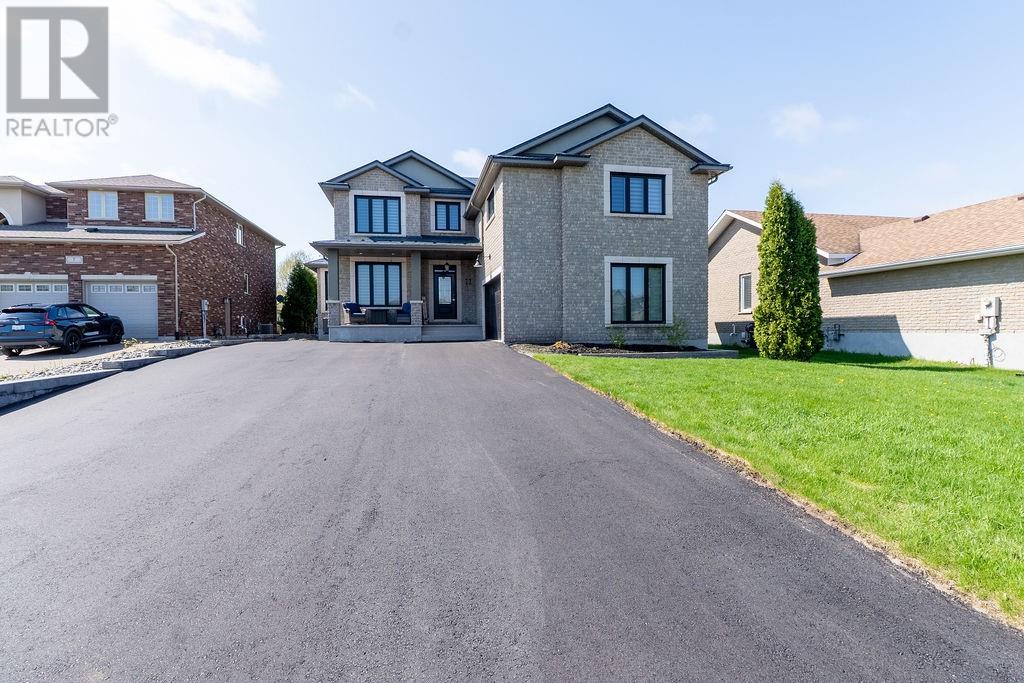 11 Landreville Drive, Greater Sudbury, Ontario  P3A 0A1 - Photo 51 - 2128159