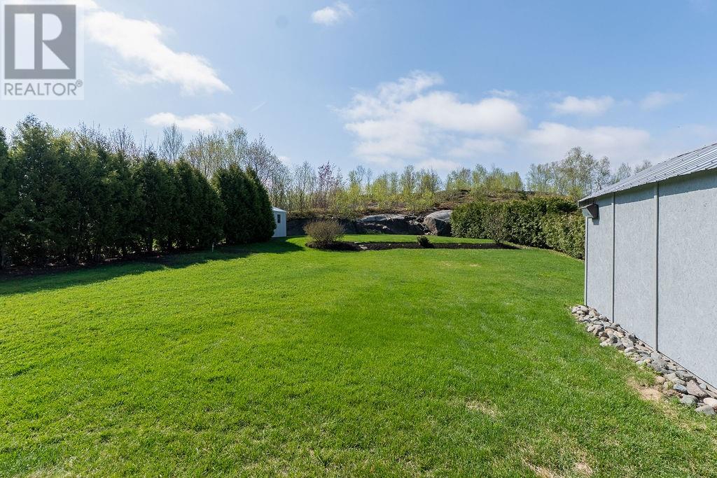 11 Landreville Drive, Greater Sudbury, Ontario  P3A 0A1 - Photo 53 - 2128159