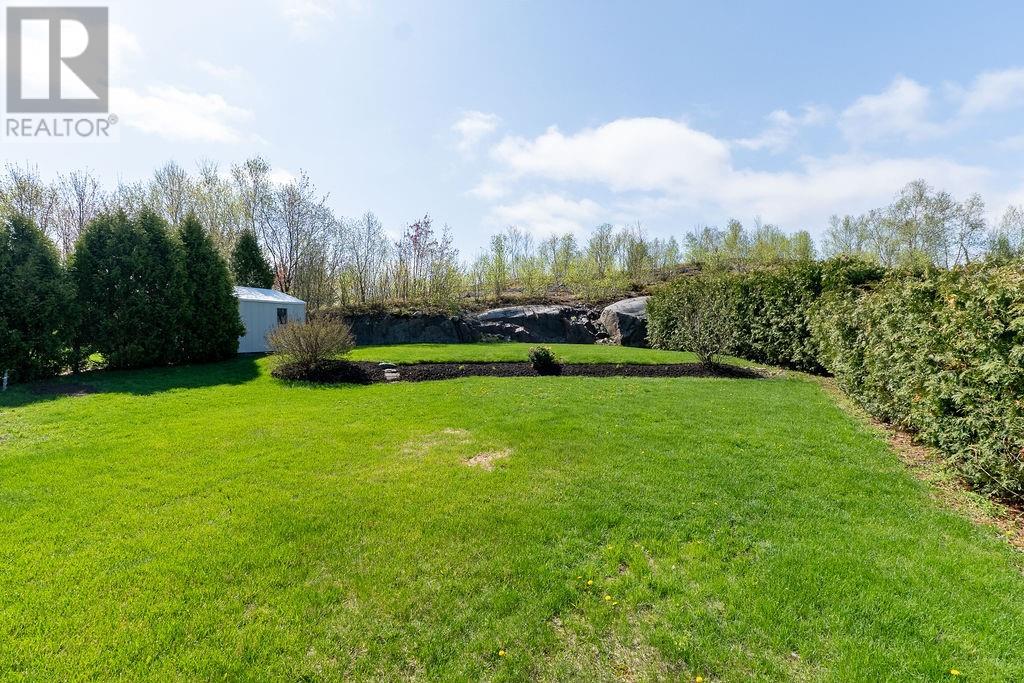11 Landreville Drive, Greater Sudbury, Ontario  P3A 0A1 - Photo 55 - 2128159