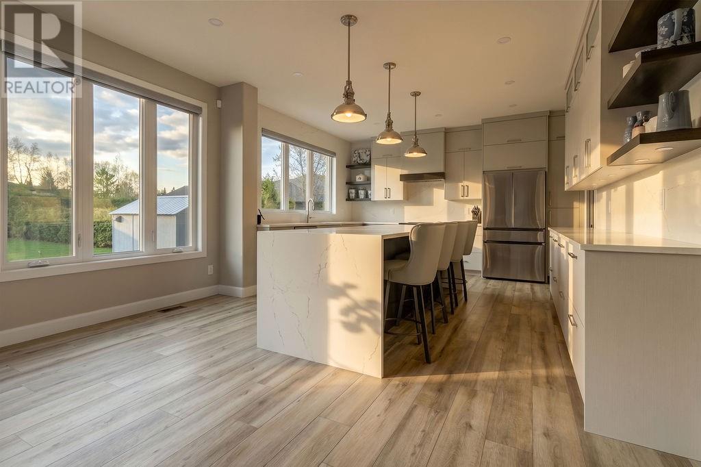 11 Landreville Drive, Greater Sudbury, Ontario  P3A 0A1 - Photo 6 - 2128159