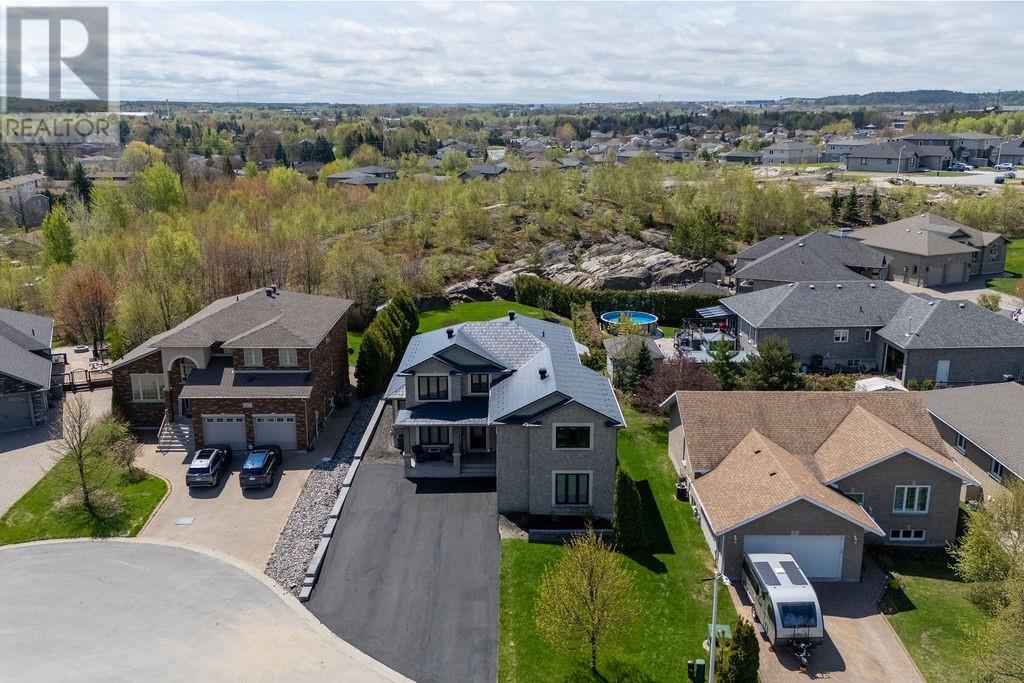 11 Landreville Drive, Greater Sudbury, Ontario  P3A 0A1 - Photo 74 - 2128159