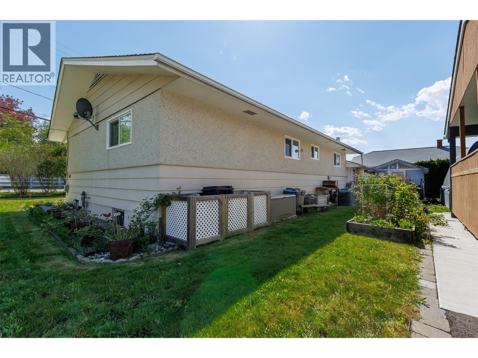 1924 Ash Street, Creston, British Columbia V0B 1G5 - Photo 18 - 10386616