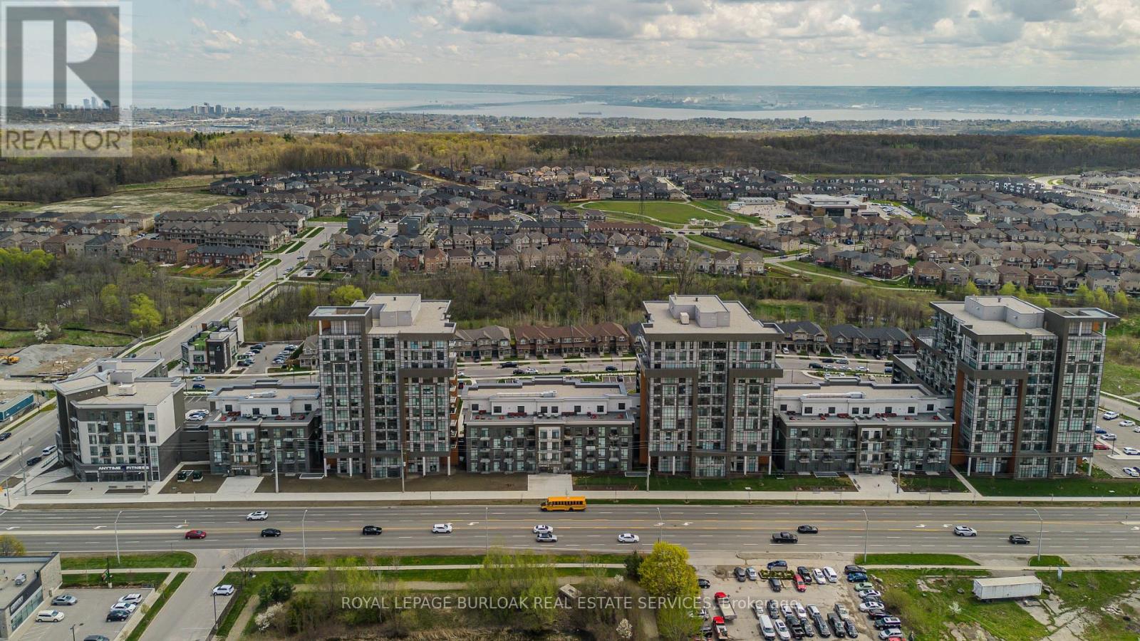 317 - 470 Dundas Street E, Hamilton, Ontario  L8B 2A6 - Photo 1 - X13214918