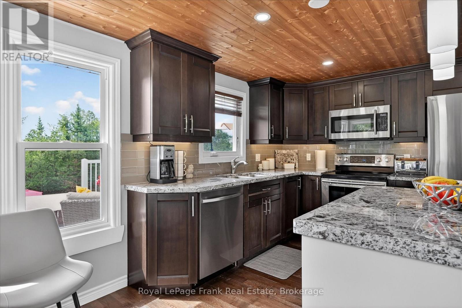 34 Rideau Drive, Kawartha Lakes, Ontario  K0M 1N0 - Photo 14 - X13213800