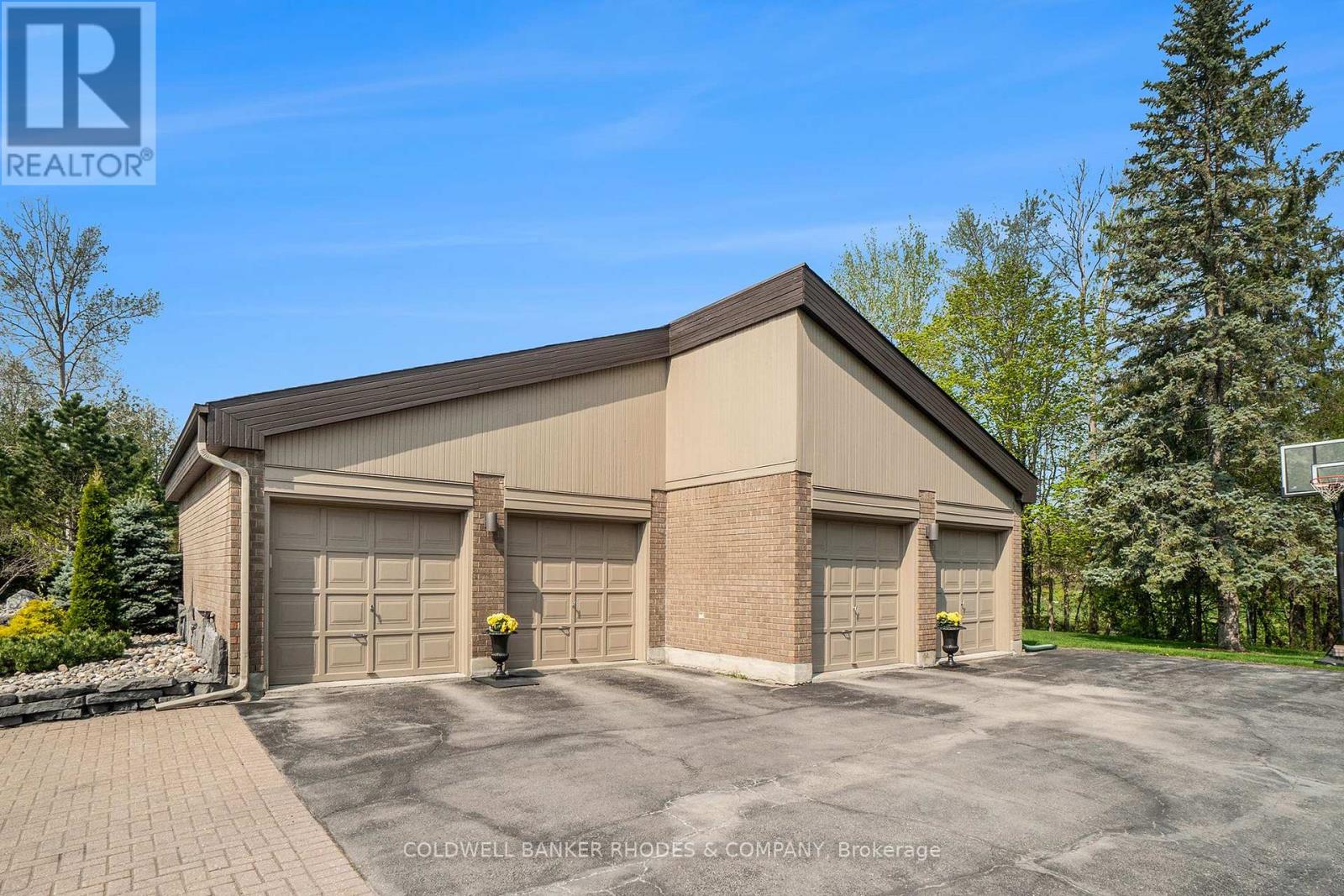 3 Mission Inn Grove, Ottawa, Ontario  K2R 1C2 - Photo 35 - X13214100