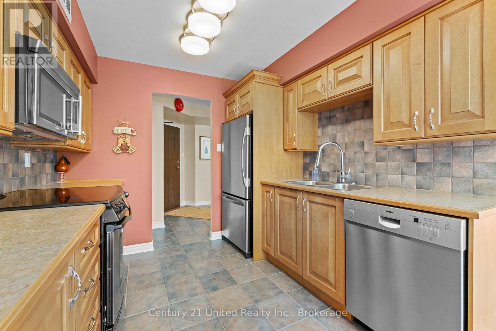 505 - 1485 Lakeshore Road E, Mississauga, Ontario  L5E 3G2 - Photo 11 - W13215258