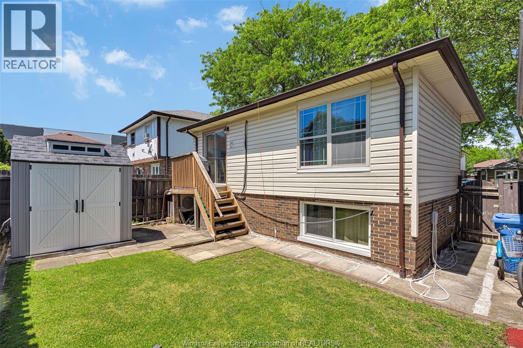 8245 Enfield Place, Windsor, Ontario  N8S 4N2 - Photo 23 - 26012537