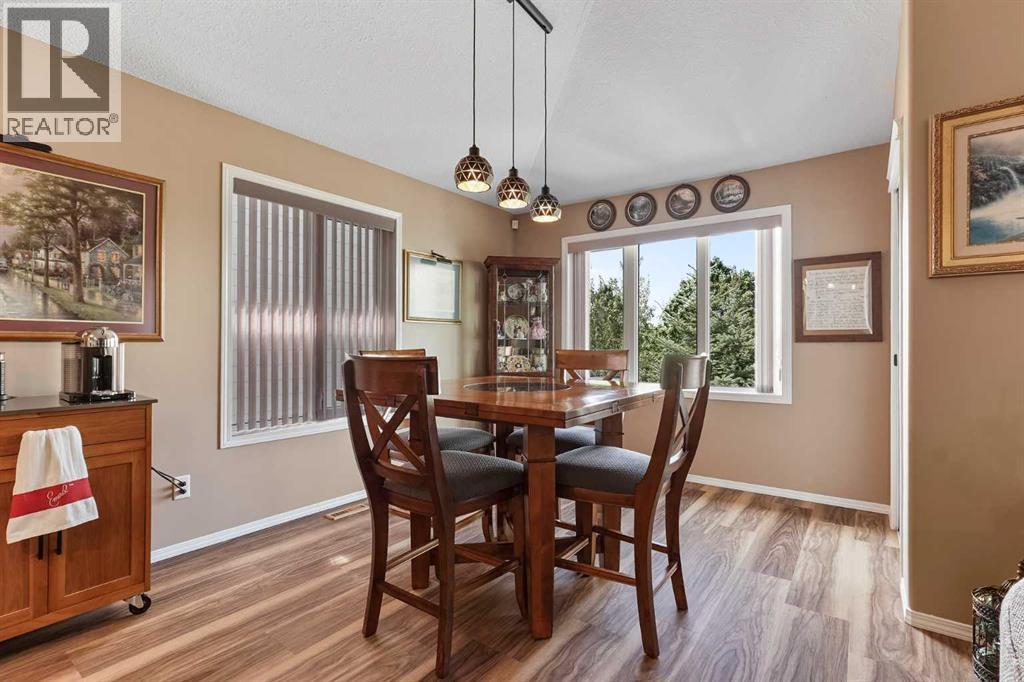 605 Sunridge Crescent W, Lethbridge, Alberta  T1J 0T4 - Photo 10 - A2314461