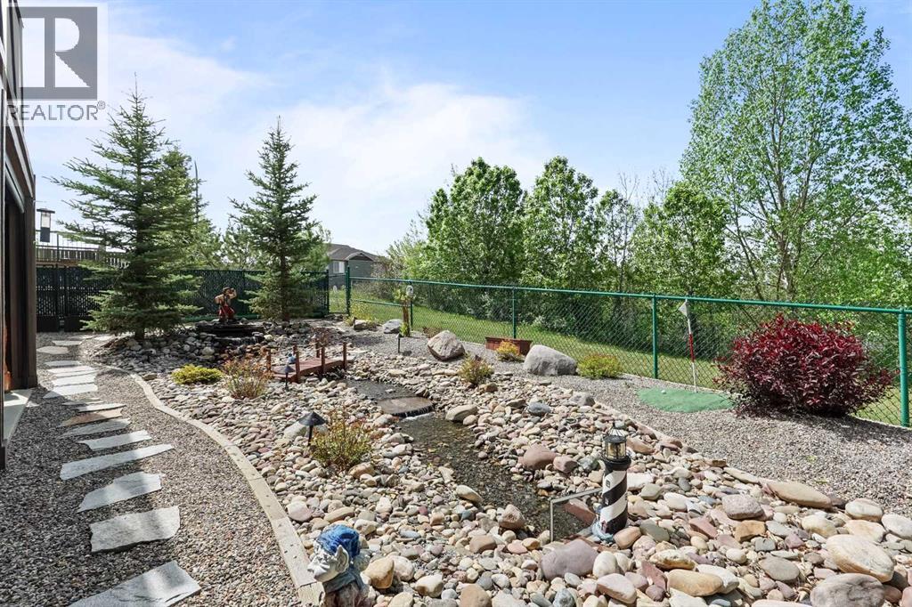 605 Sunridge Crescent W, Lethbridge, Alberta  T1J 0T4 - Photo 36 - A2314461