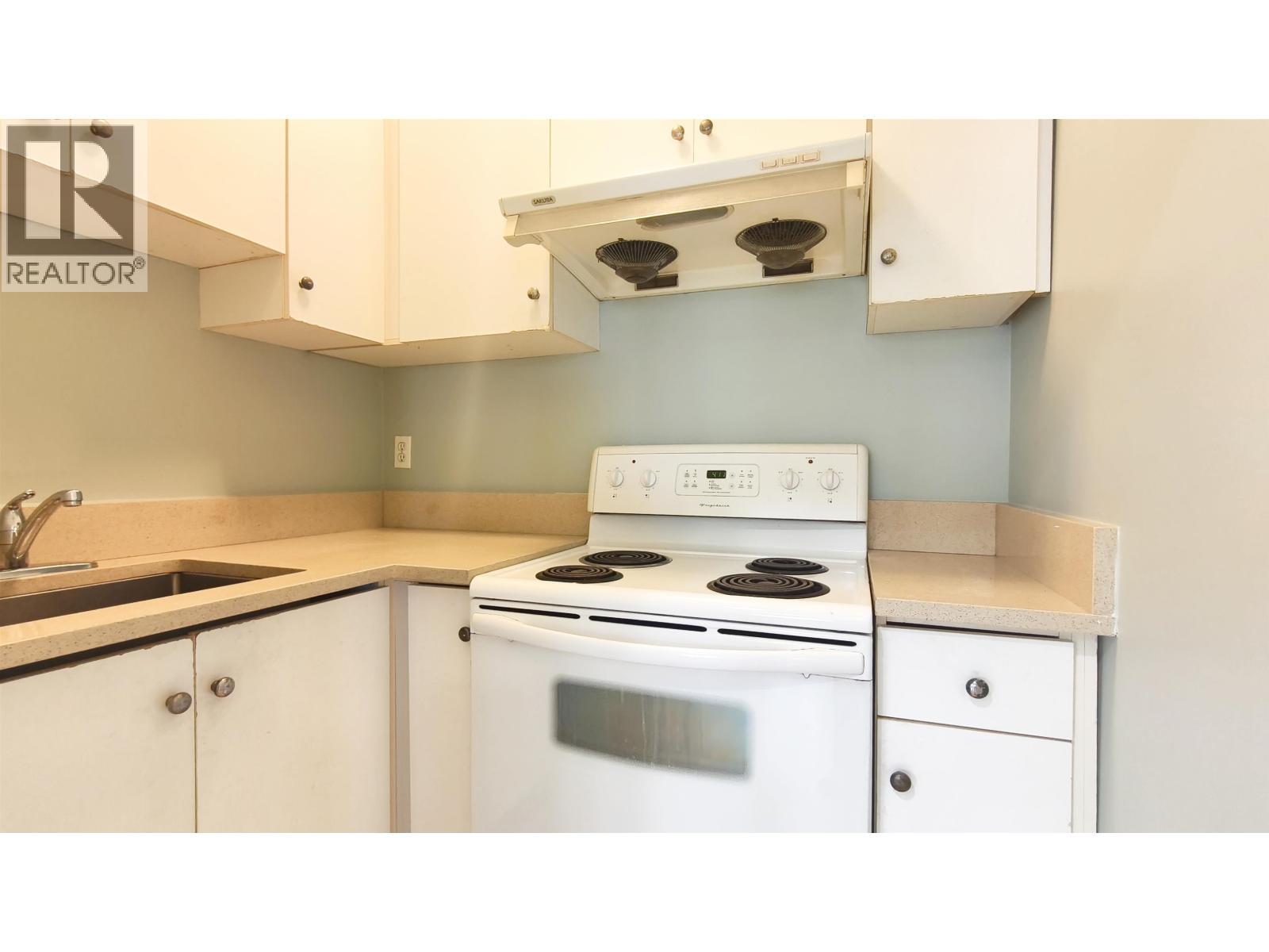 6060 Clinton Street, Burnaby, British Columbia  V5J 2M5 - Photo 9 - R3113003
