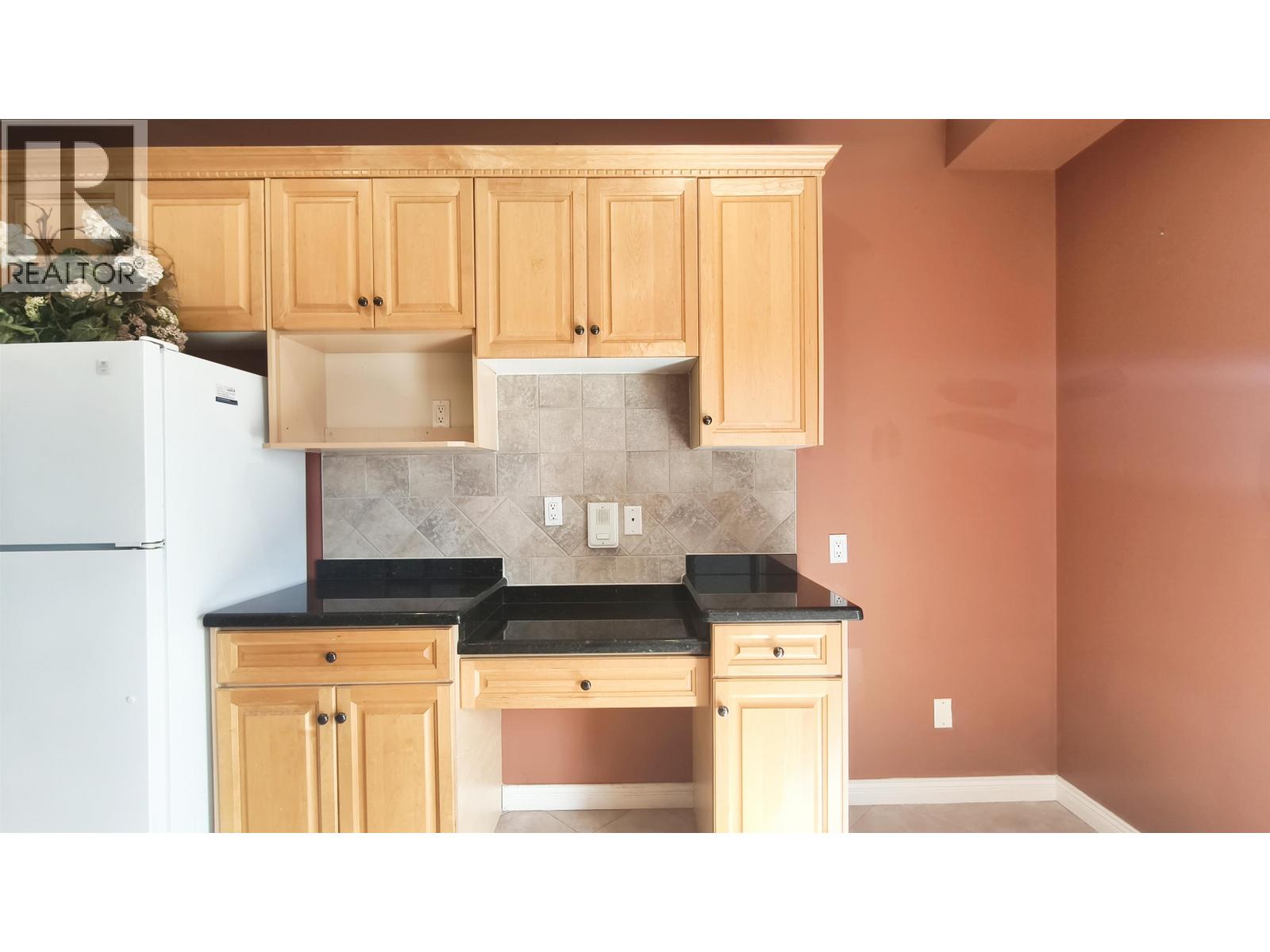 6060 Clinton Street, Burnaby, British Columbia  V5J 2M5 - Photo 6 - R3113003