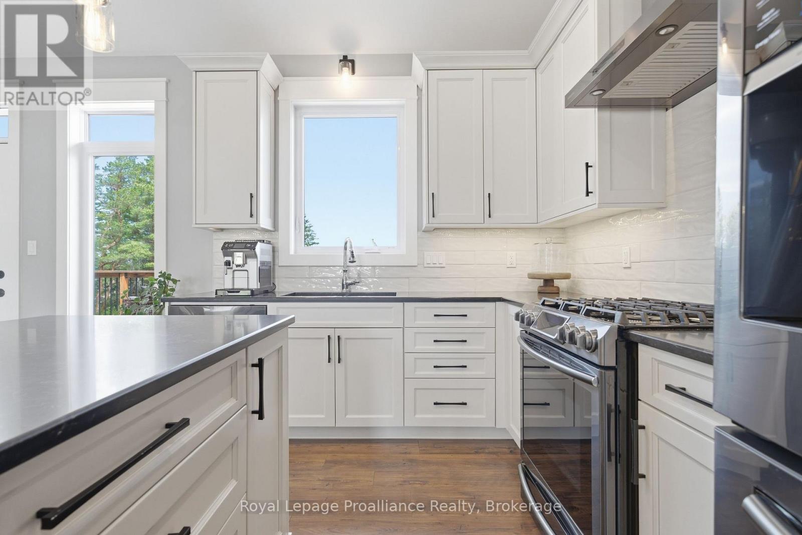 137 Windwhisper Drive, Belleville, Ontario  K0K 2V0 - Photo 8 - X13215298