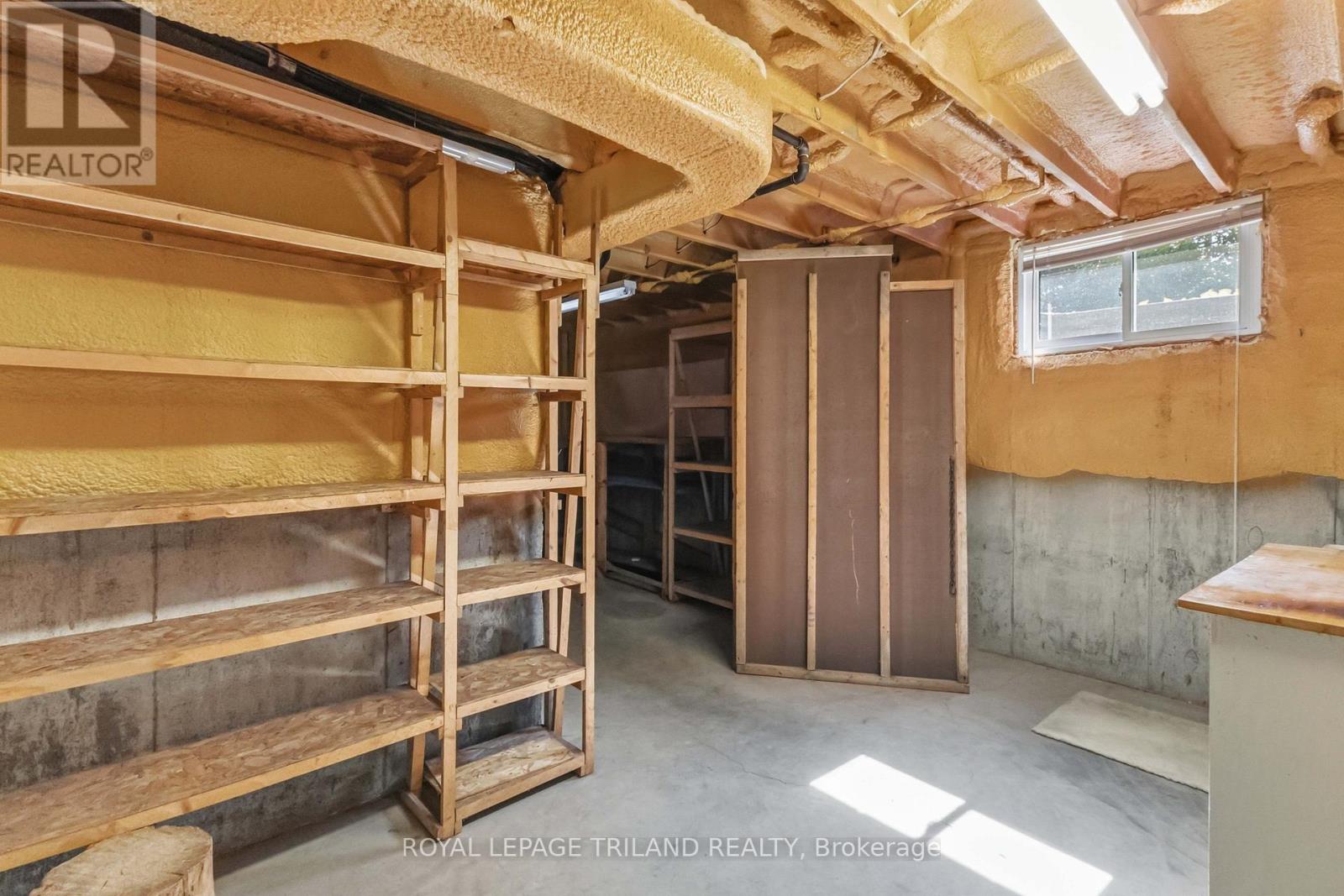 271 Anna Street, North Middlesex, Ontario  N0M 2K0 - Photo 39 - X13215072