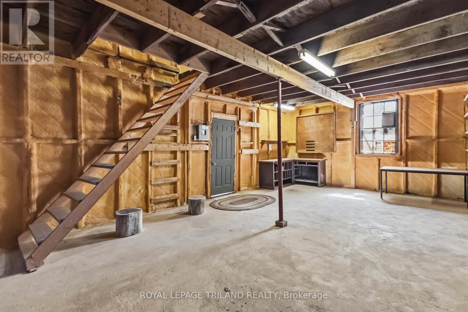 271 Anna Street, North Middlesex, Ontario  N0M 2K0 - Photo 40 - X13215072