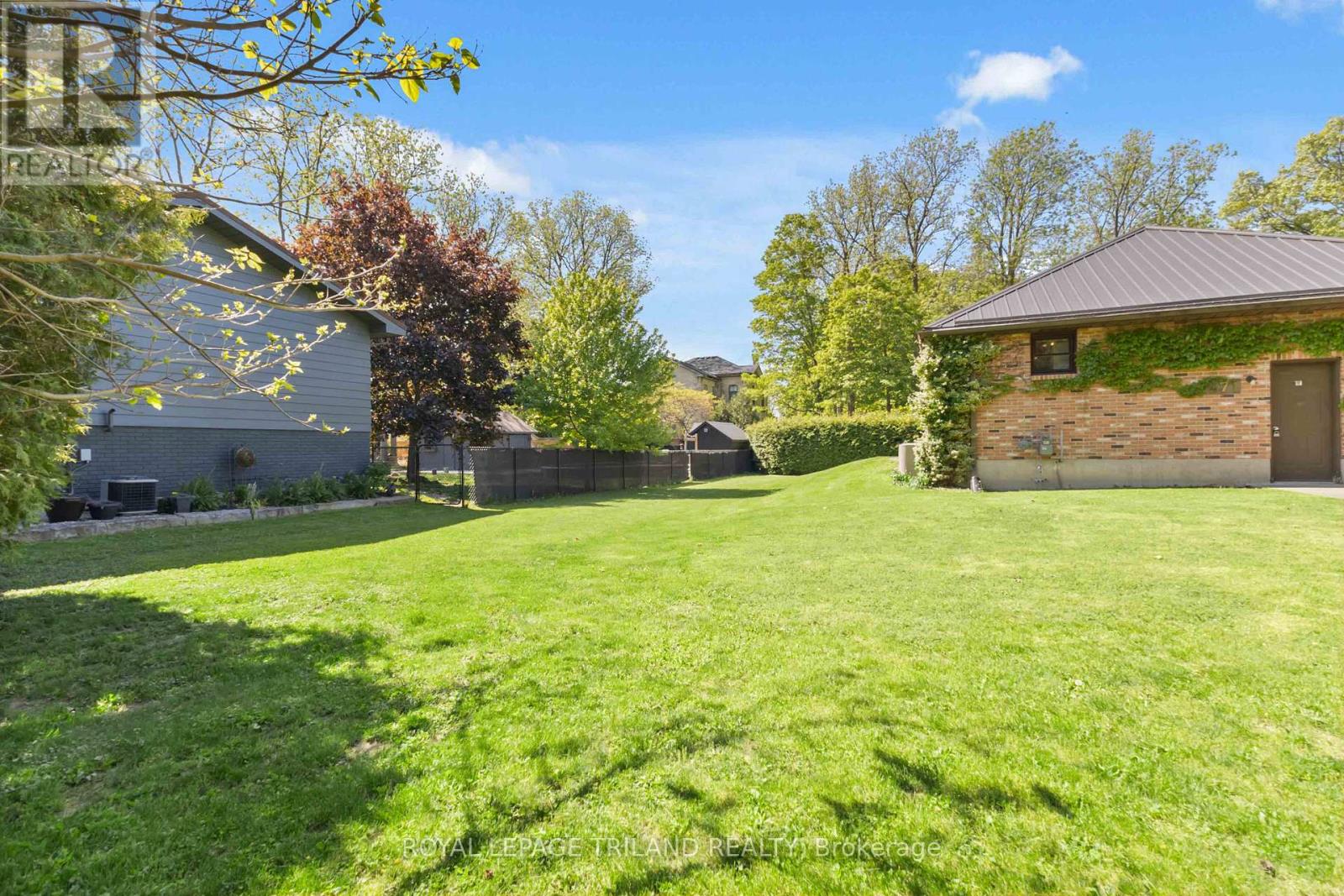 271 Anna Street, North Middlesex, Ontario  N0M 2K0 - Photo 44 - X13215072