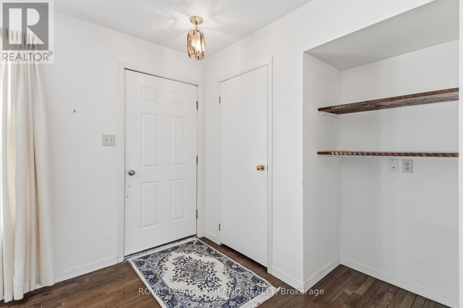 271 Anna Street, North Middlesex, Ontario  N0M 2K0 - Photo 6 - X13215072