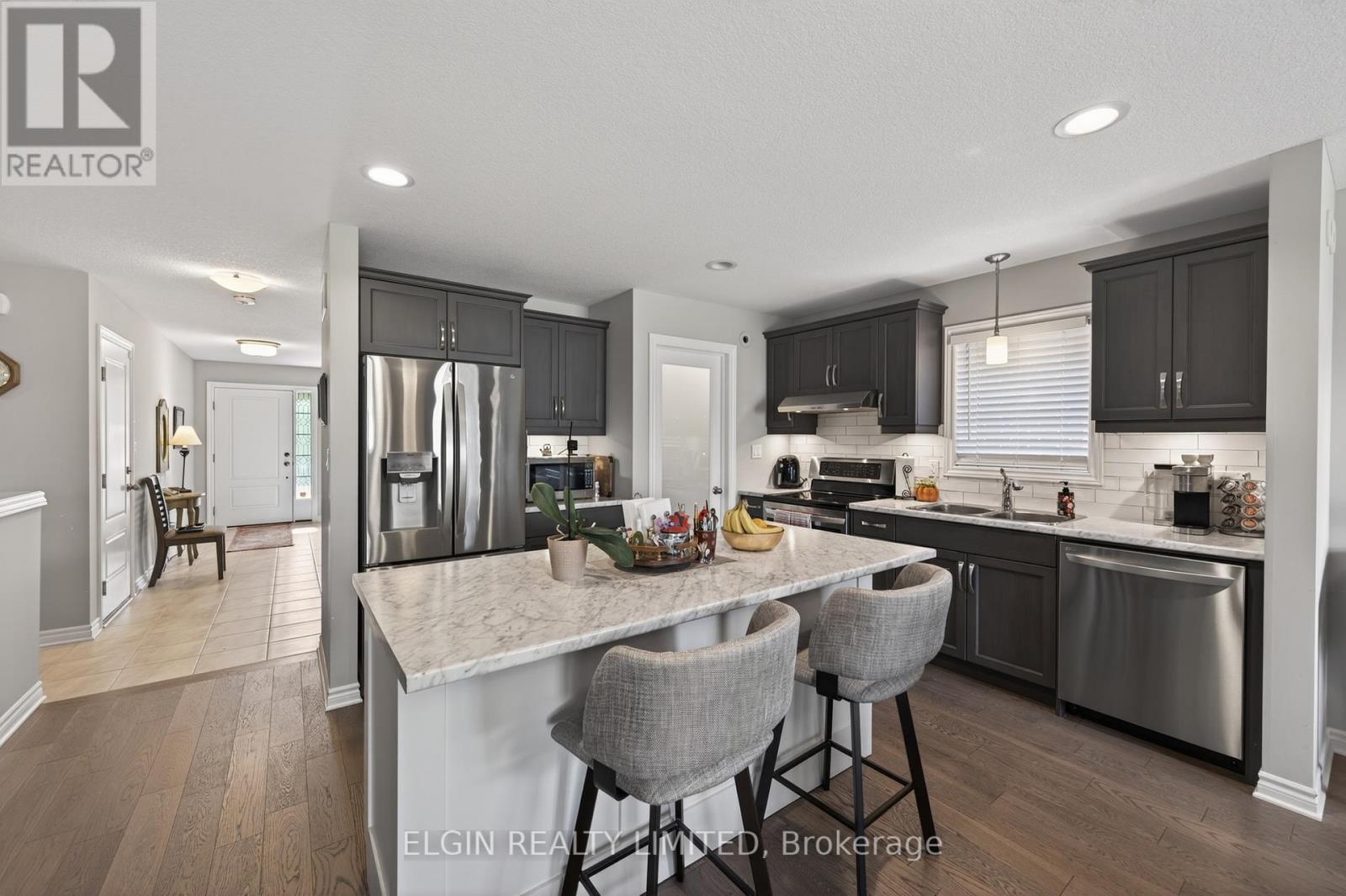 8 Ashberry Place, St. Thomas, Ontario  N5R 0H7 - Photo 10 - X13215080
