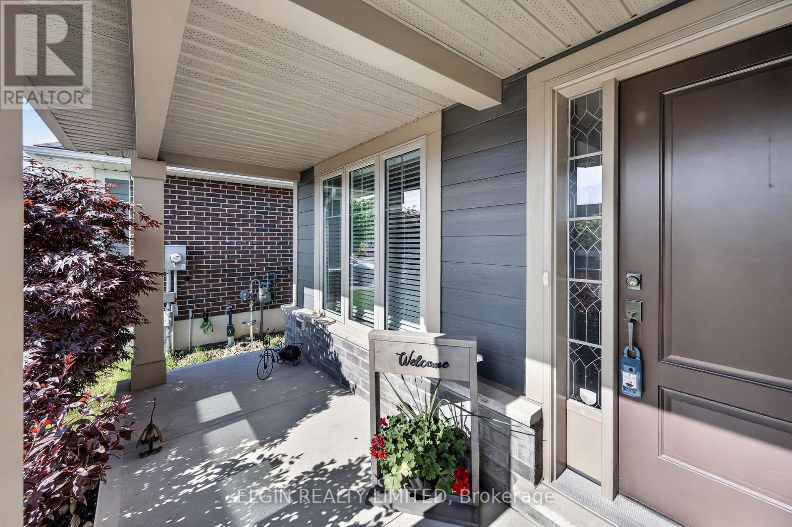 8 Ashberry Place, St. Thomas, Ontario  N5R 0H7 - Photo 3 - X13215080