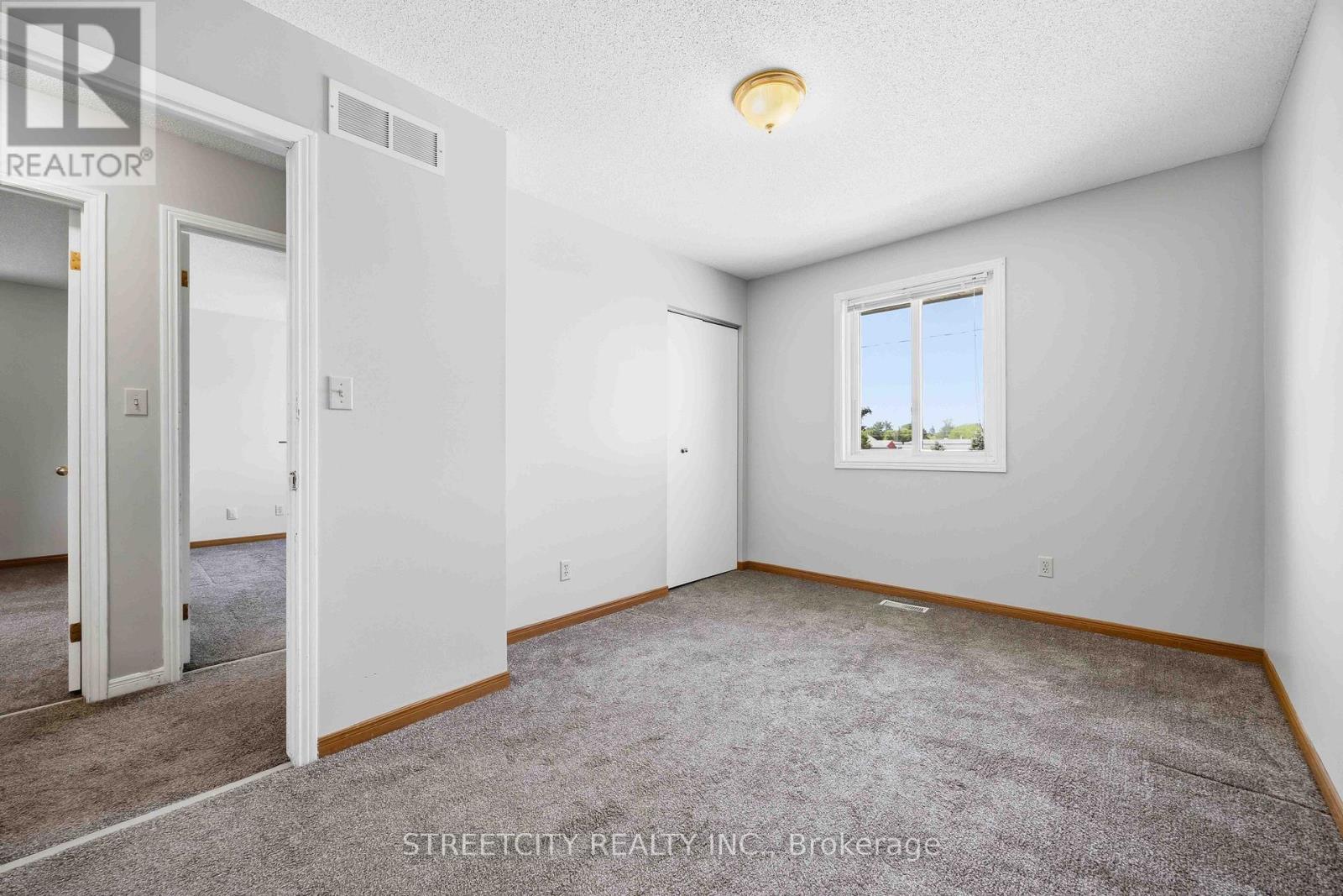 502 Plympton Street, Plympton-Wyoming, Ontario  N0N 1T0 - Photo 24 - X13215310