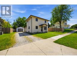 502 PLYMPTON STREET, Plympton-Wyoming, Ontario