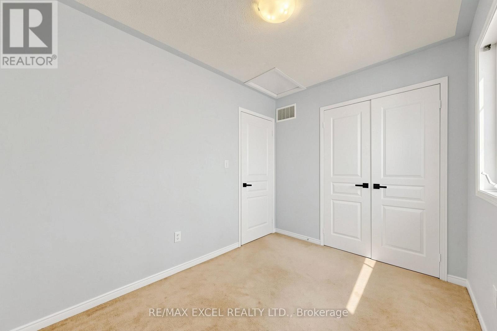 63 Rainbow Valley Crescent, Markham, Ontario  L6E 1M2 - Photo 30 - N13215030