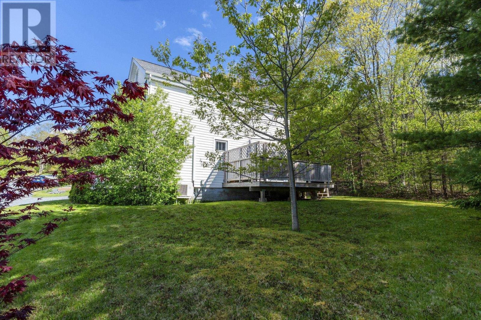 19 Tophill Road, Bedford, Nova Scotia  B4A 2K1 - Photo 38 - 202612404