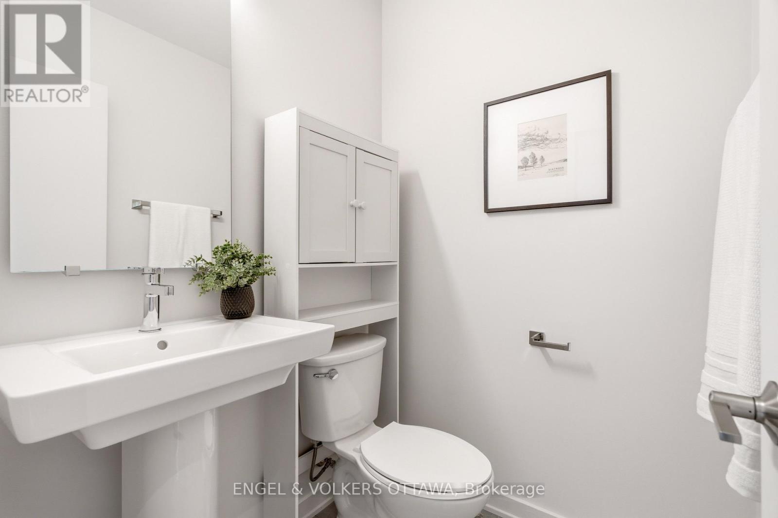 256 Shuttleworth Drive, Ottawa, Ontario K1T 0T4 - Photo 18 - X13215104