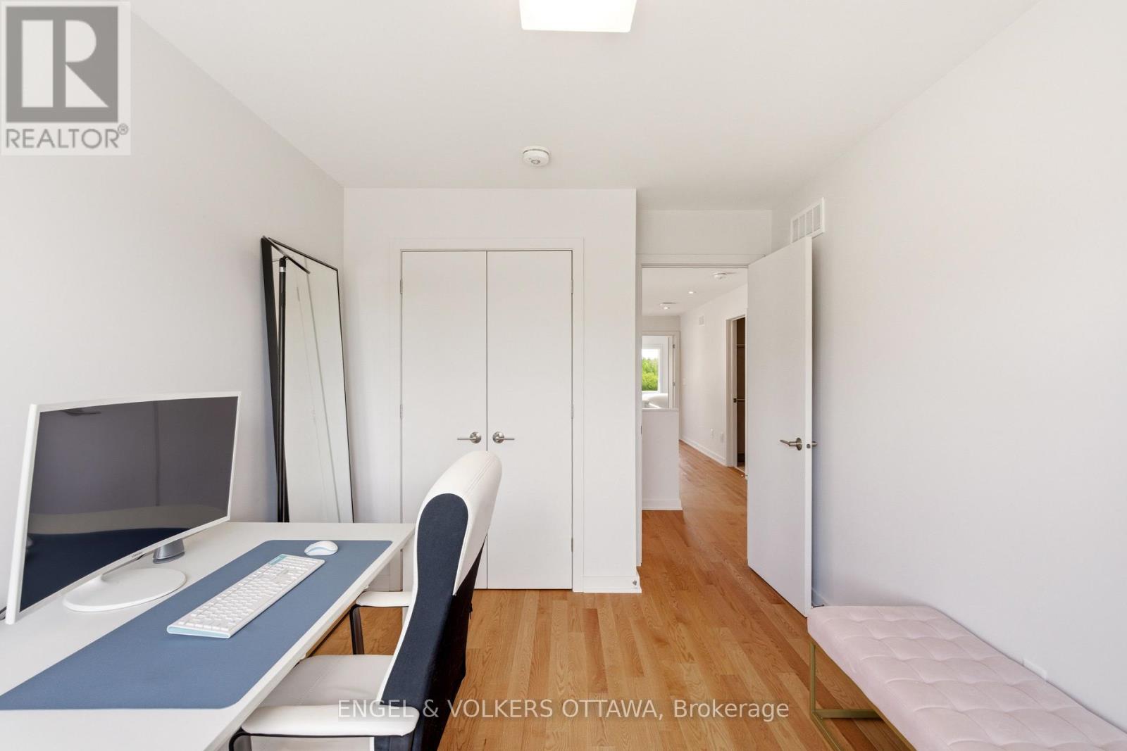 256 Shuttleworth Drive, Ottawa, Ontario K1T 0T4 - Photo 33 - X13215104