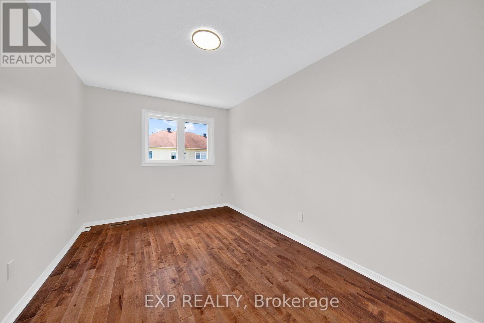 186 Southport Drive, Ottawa, Ontario  K1T 3P4 - Photo 22 - X13215164