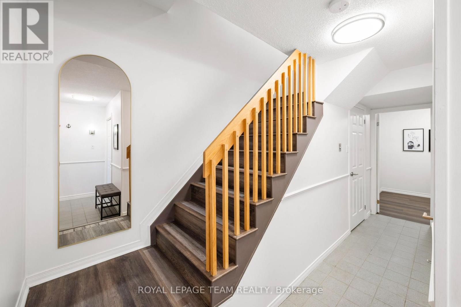 212 Provender Avenue, Ottawa, Ontario  K1K 4N7 - Photo 10 - X13215214