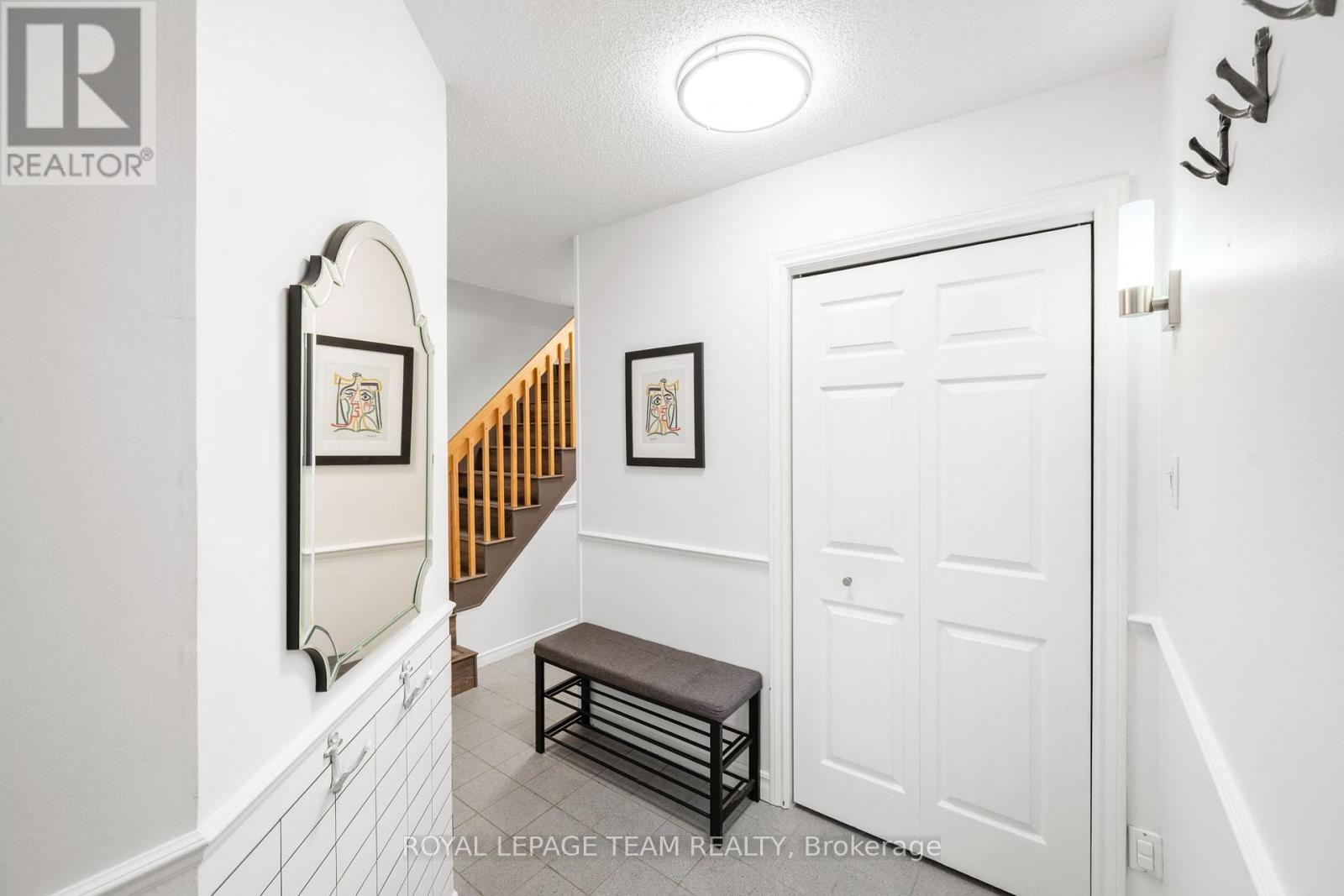 212 Provender Avenue, Ottawa, Ontario  K1K 4N7 - Photo 6 - X13215214