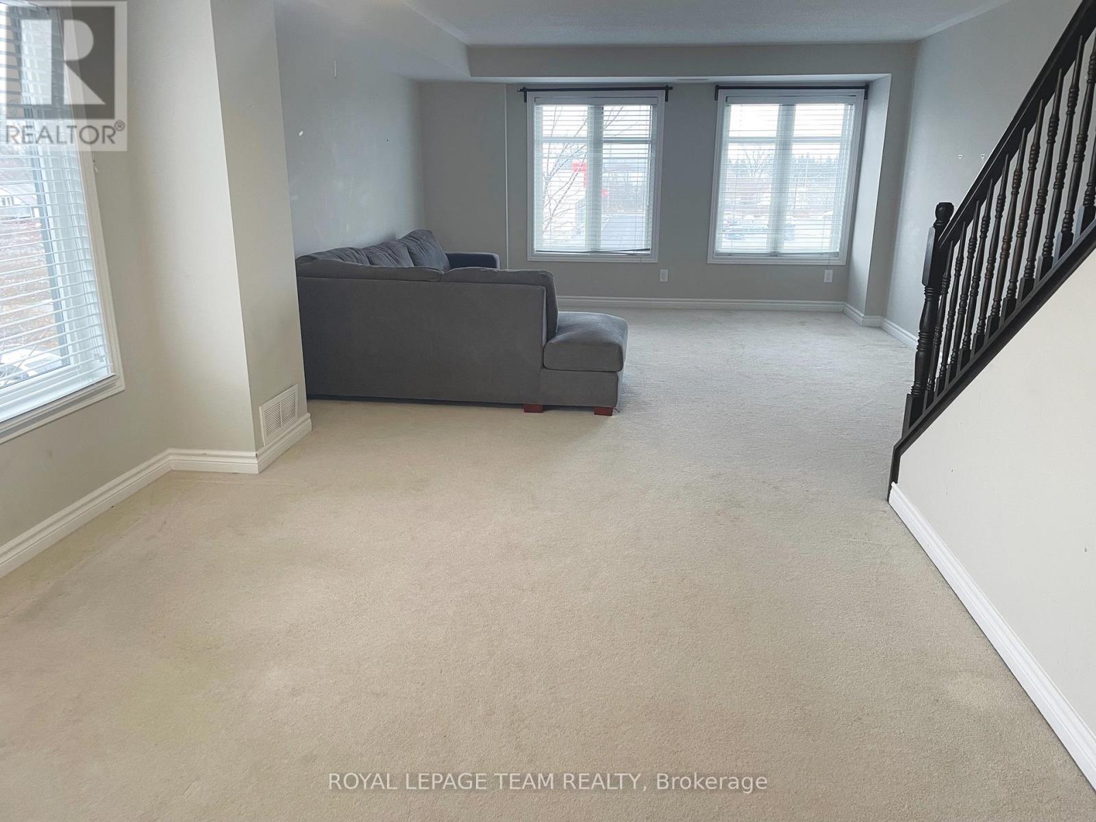 42 Argent Private, Ottawa, Ontario K2K 0H2 - Photo 4 - X13215240