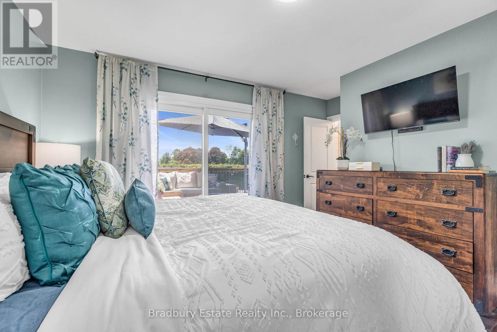 498 Wicklow Road, Burlington, Ontario  L7L 2H8 - Photo 16 - W13215152