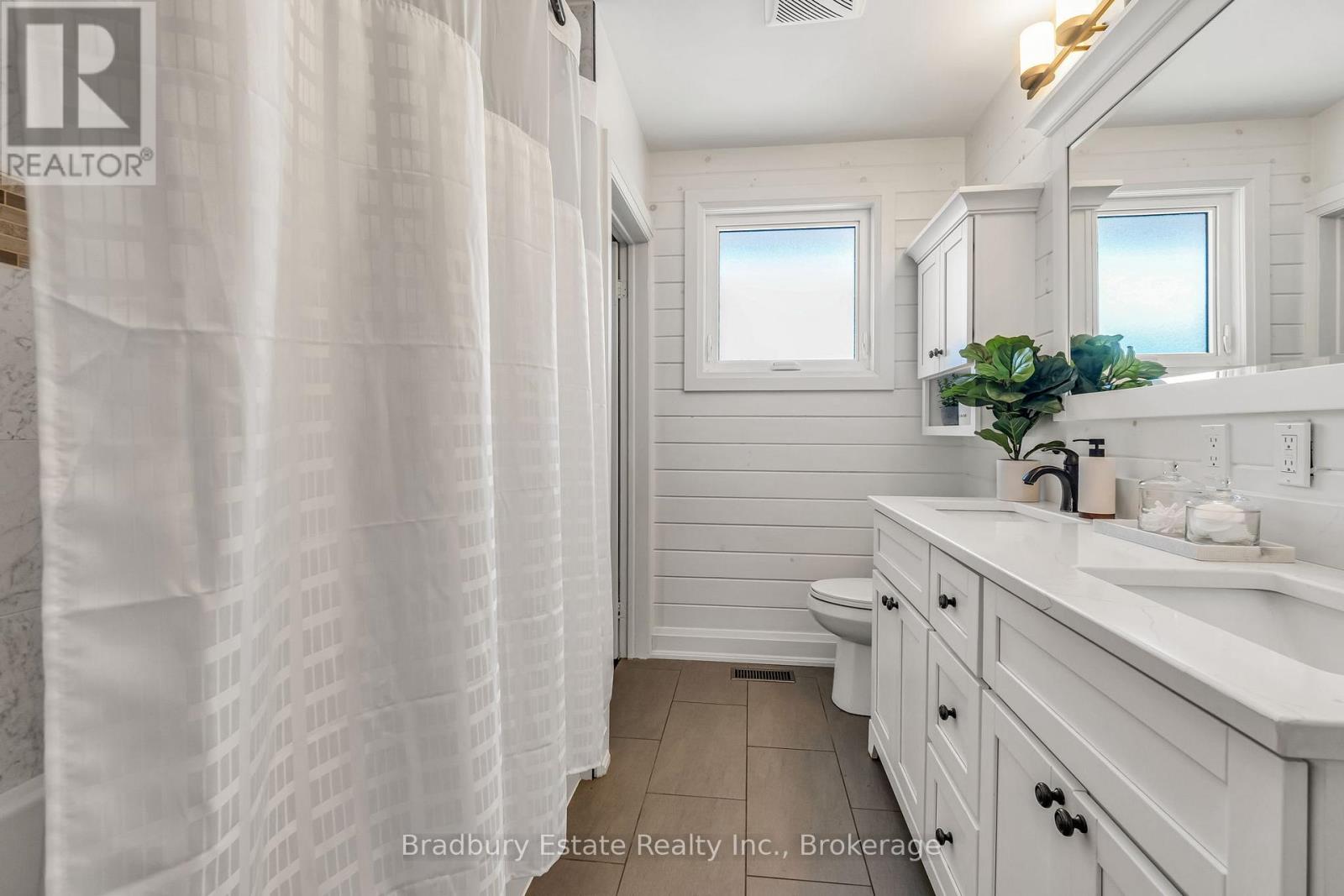 498 Wicklow Road, Burlington, Ontario  L7L 2H8 - Photo 18 - W13215152