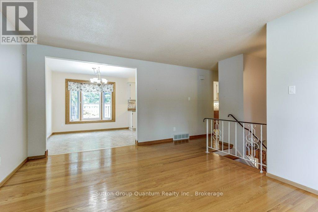 70 Graystone Drive, Hamilton, Ontario  L9C 4R8 - Photo 10 - X13215120