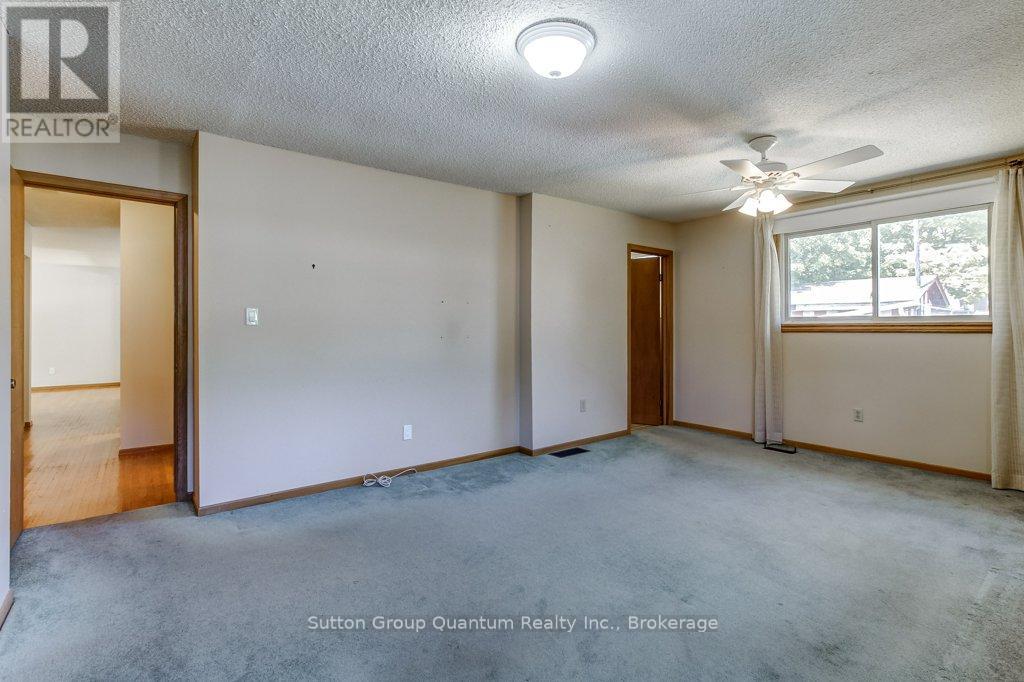 70 Graystone Drive, Hamilton, Ontario  L9C 4R8 - Photo 25 - X13215120