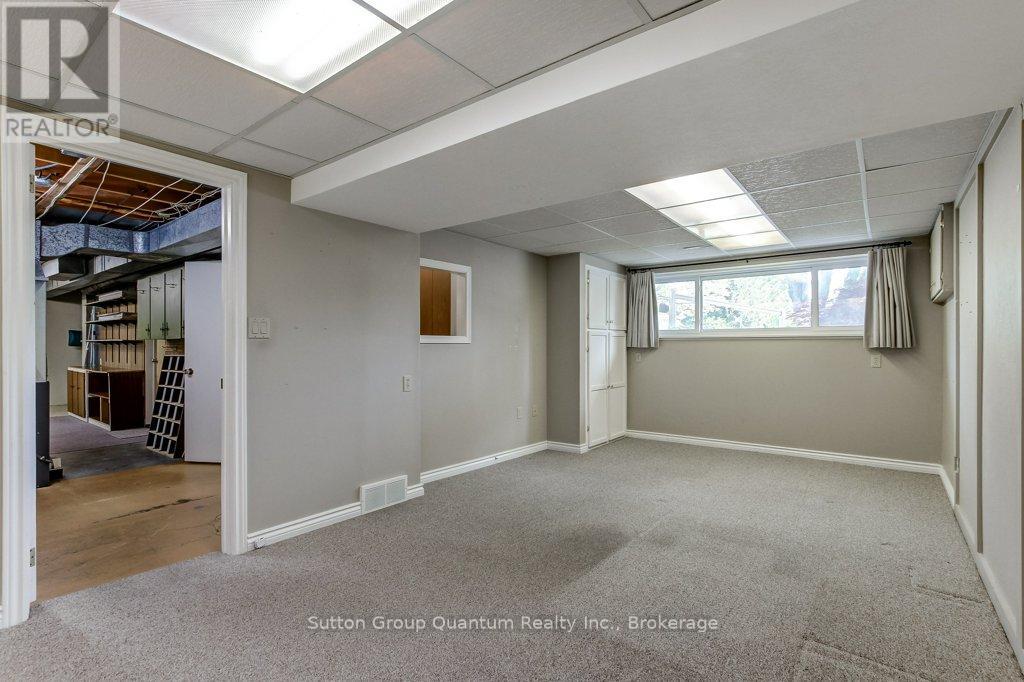 70 Graystone Drive, Hamilton, Ontario  L9C 4R8 - Photo 32 - X13215120