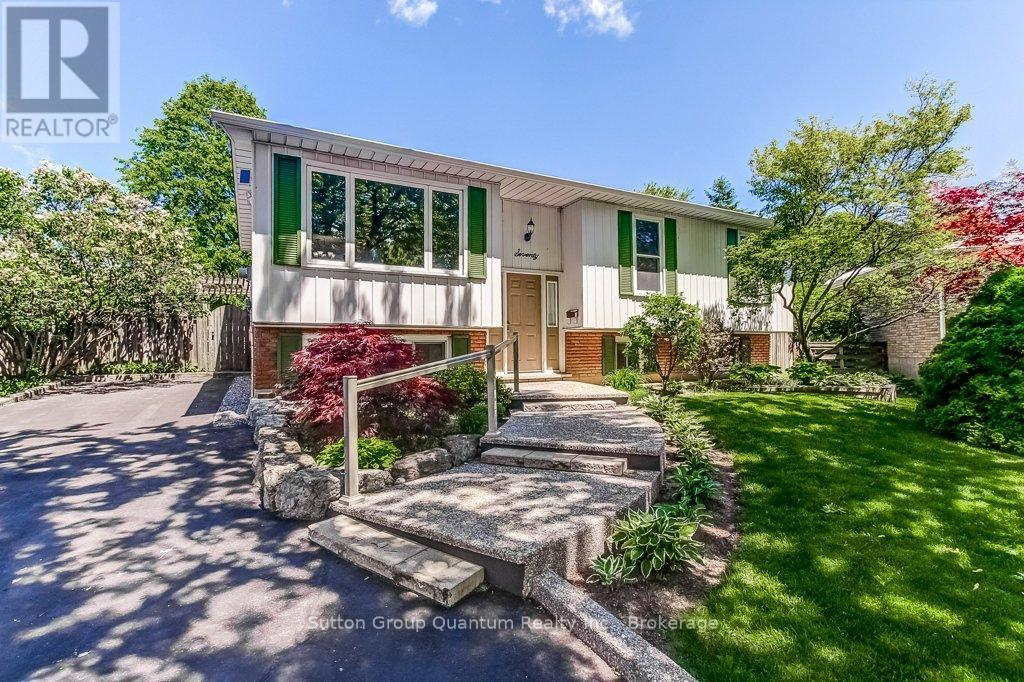 70 Graystone Drive, Hamilton, Ontario  L9C 4R8 - Photo 4 - X13215120