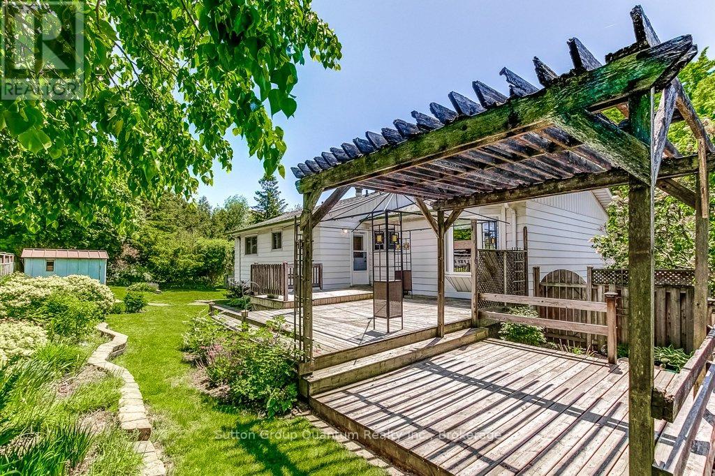 70 Graystone Drive, Hamilton, Ontario  L9C 4R8 - Photo 41 - X13215120