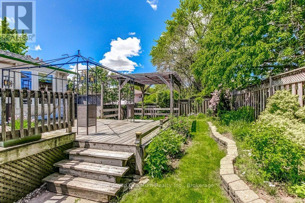 70 Graystone Drive, Hamilton, Ontario  L9C 4R8 - Photo 43 - X13215120